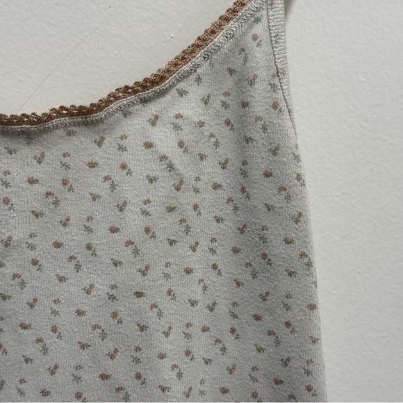 Brandy Melville Floral White Spaghetti Strap Tank Top - Picture 2 of 4